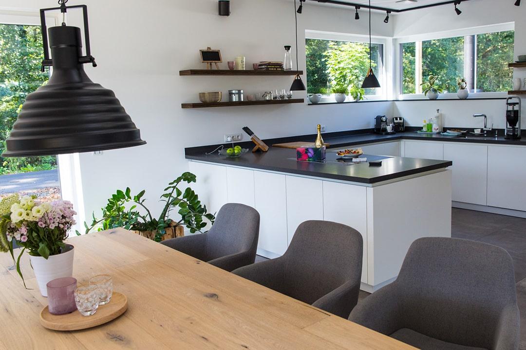 Betonoptikfliesen im Wohnzimmer